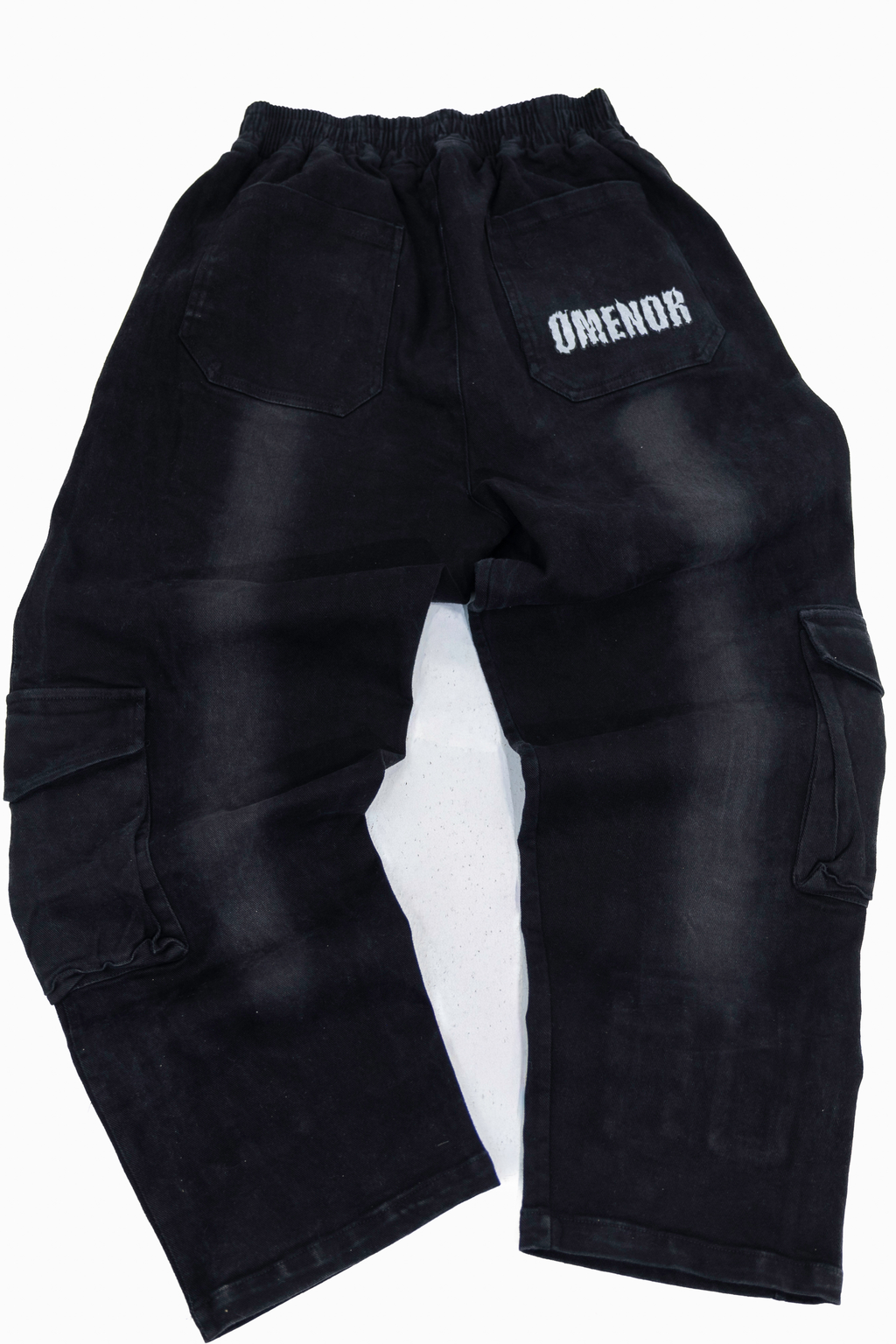 Vault Pants – Oversized Black