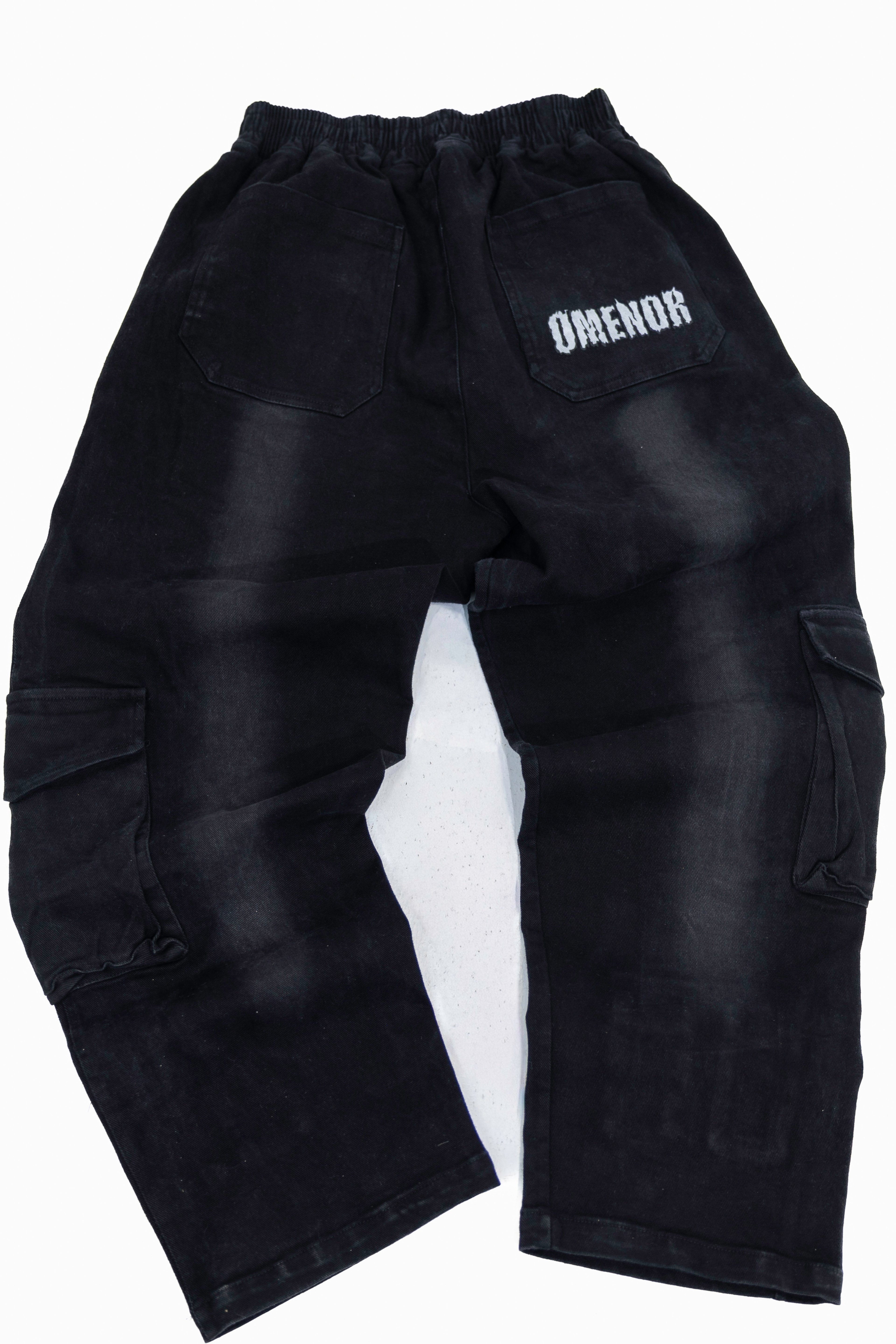Vault Pants – Oversized Black