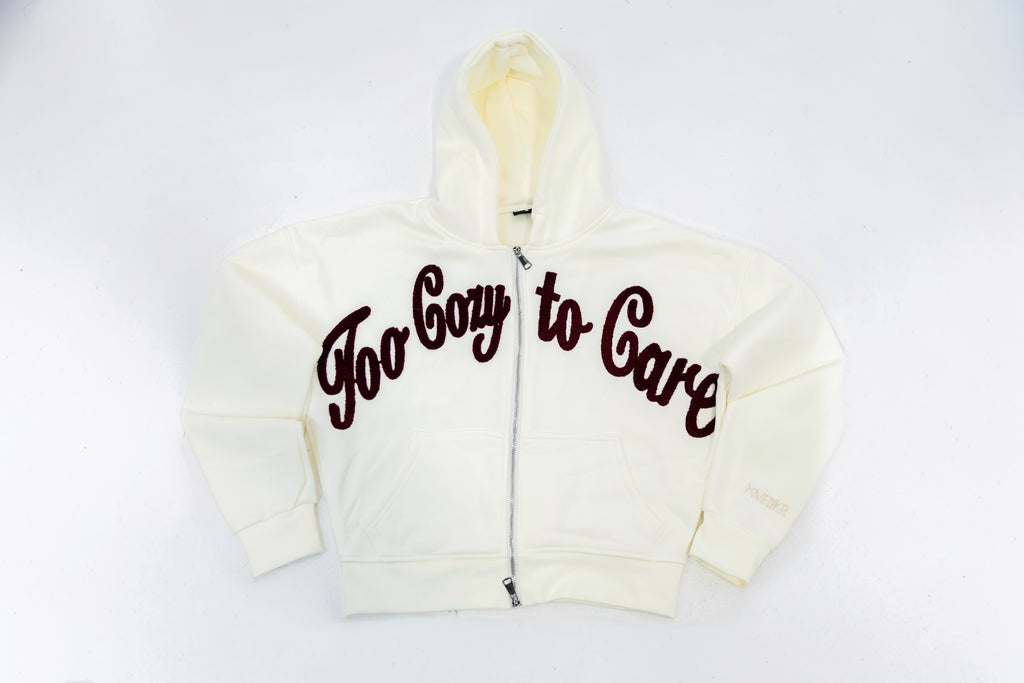 Too Cozy to Care – Oversized Winter Jacket