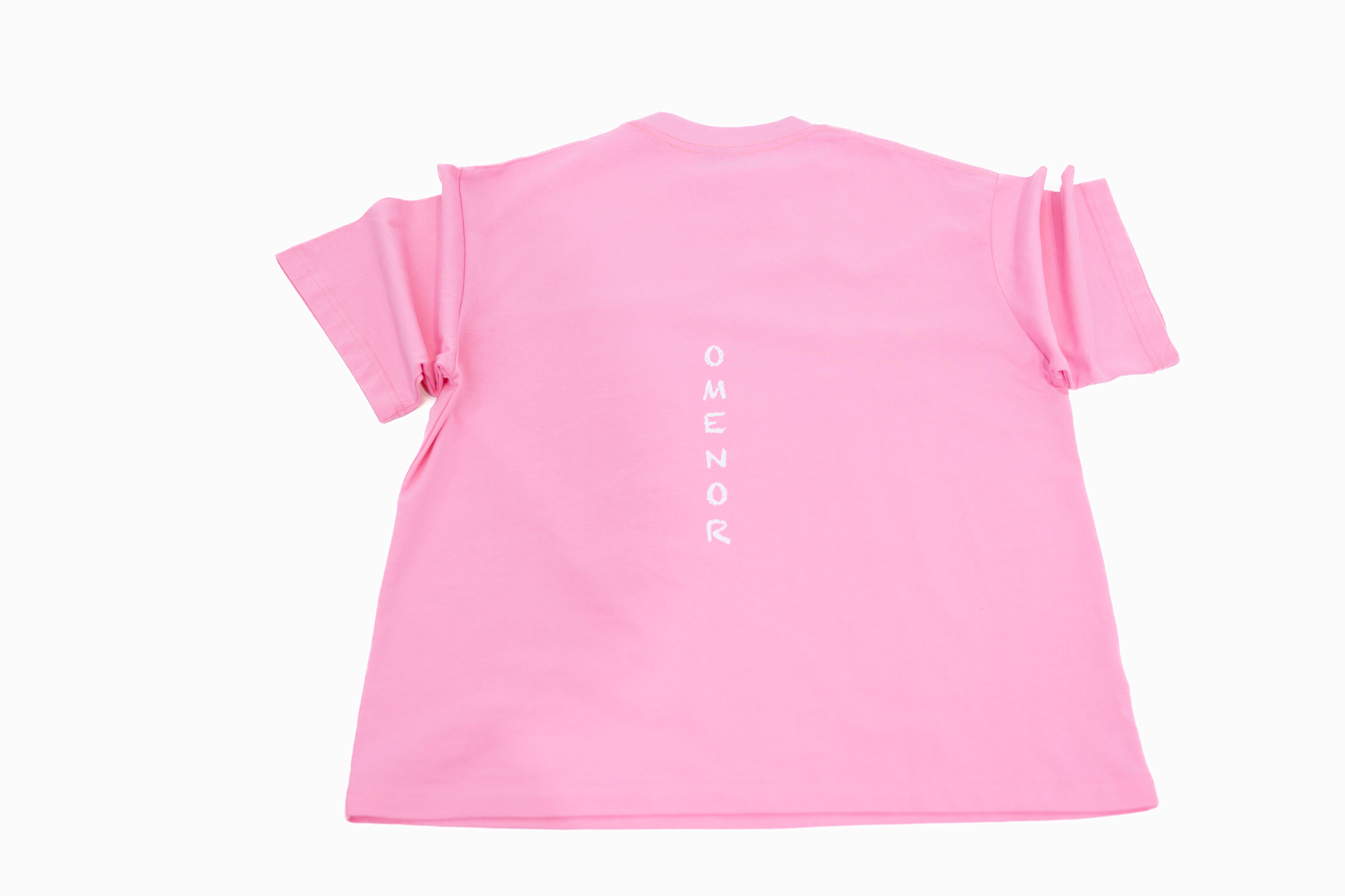 Midnight Rose T-Shirt – Oversized Pink Rose – OMENOR