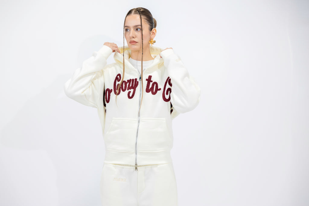 Too Cozy to Care – Oversized Winter Jacket