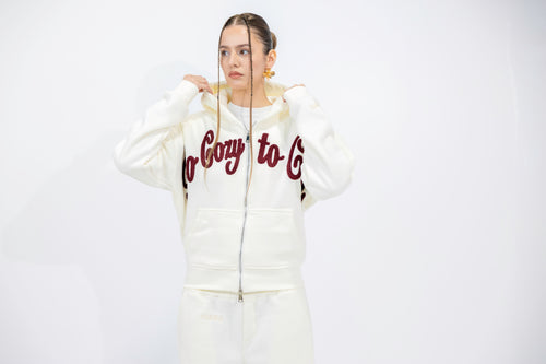 Too Cozy to Care – Oversized Winter Jacket